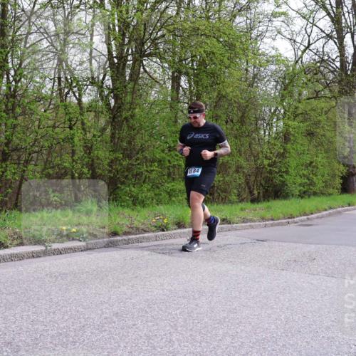 12.04.2026 - 45. Internationalen Wilhelmsburger Insellauf Yannick Fuchs http://msf.ph/oto/9499714 12.04.2026 13:15:24 Laufen 2184 meine-sportfotos.de