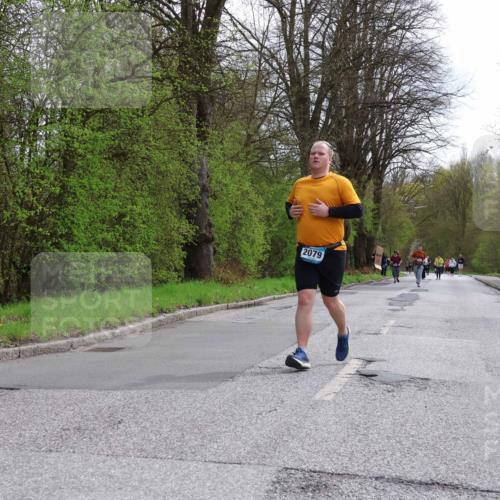 12.04.2026 - 45. Internationalen Wilhelmsburger Insellauf Yannick Fuchs http://msf.ph/oto/9499726 12.04.2026 13:15:25 Laufen 2079 meine-sportfotos.de