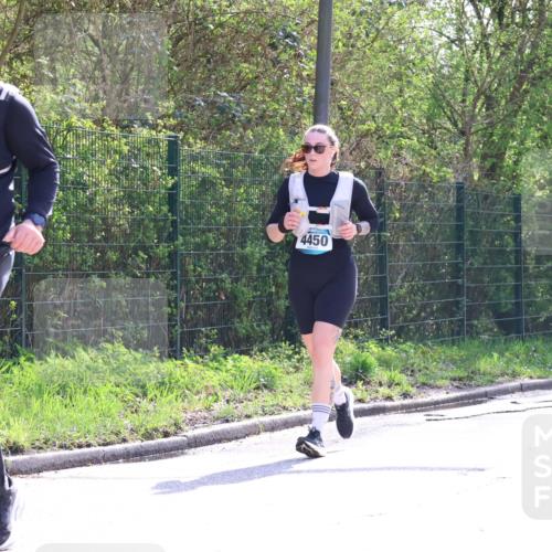 12.04.2026 - 45. Internationalen Wilhelmsburger Insellauf Yannick Fuchs http://msf.ph/oto/9499774 12.04.2026 11:07:57 Laufen 2353, 4450 meine-sportfotos.de