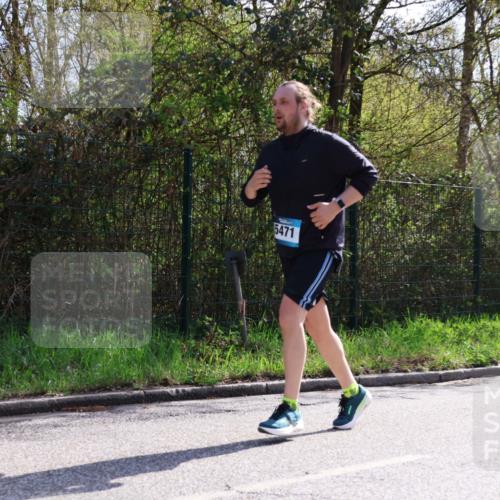 12.04.2026 - 45. Internationalen Wilhelmsburger Insellauf Yannick Fuchs http://msf.ph/oto/9499824 12.04.2026 11:08:05 Laufen 5471 meine-sportfotos.de