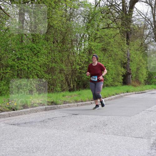 12.04.2026 - 45. Internationalen Wilhelmsburger Insellauf Yannick Fuchs http://msf.ph/oto/9499827 12.04.2026 13:15:44 Laufen 2792 meine-sportfotos.de