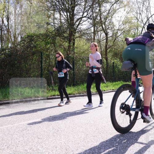 12.04.2026 - 45. Internationalen Wilhelmsburger Insellauf Yannick Fuchs http://msf.ph/oto/9499862 12.04.2026 11:08:11 Laufen 2929 meine-sportfotos.de