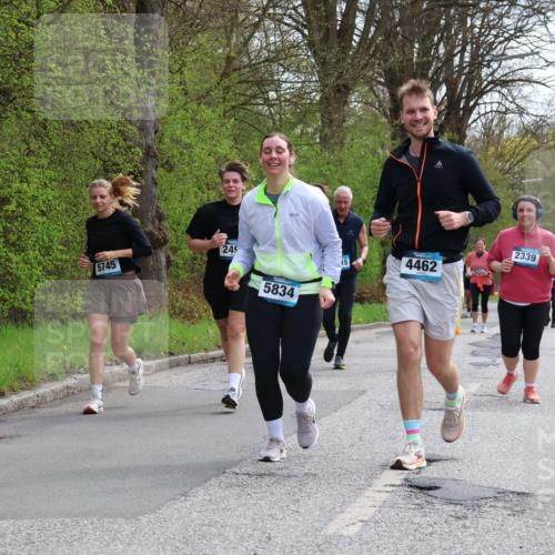 12.04.2026 - 45. Internationalen Wilhelmsburger Insellauf Yannick Fuchs http://msf.ph/oto/9499894 12.04.2026 13:16:02 Laufen 5745, 249, 5834, 4462, 2339 meine-sportfotos.de