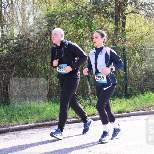 12.04.2026 - 45. Internationalen Wilhelmsburger Insellauf Yannick Fuchs http://msf.ph/oto/9499901 12.04.2026 11:08:20 Laufen 255, 2555, 24 meine-sportfotos.de