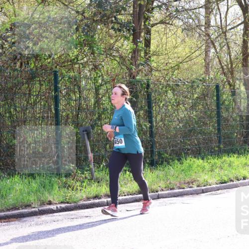 12.04.2026 - 45. Internationalen Wilhelmsburger Insellauf Yannick Fuchs http://msf.ph/oto/9499914 12.04.2026 11:08:21 Laufen 450 meine-sportfotos.de