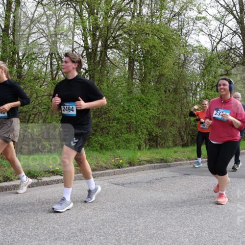 12.04.2026 - 45. Internationalen Wilhelmsburger Insellauf Yannick Fuchs http://msf.ph/oto/9499936 12.04.2026 13:16:06 Laufen 2494, 5748, 446, 23, 4456 meine-sportfotos.de