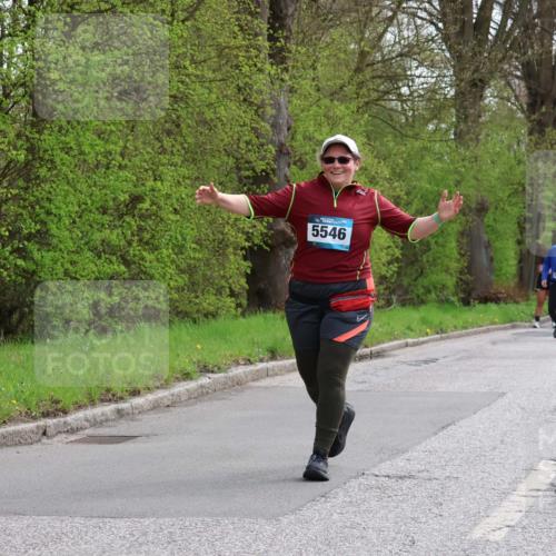 12.04.2026 - 45. Internationalen Wilhelmsburger Insellauf Yannick Fuchs http://msf.ph/oto/9500015 12.04.2026 13:16:15 Laufen 5546, 5715 meine-sportfotos.de