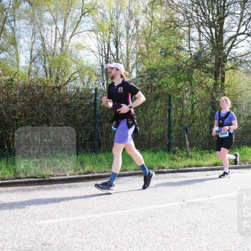 12.04.2026 - 45. Internationalen Wilhelmsburger Insellauf Yannick Fuchs http://msf.ph/oto/9500146 12.04.2026 11:09:45 Laufen 3689 meine-sportfotos.de