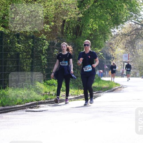 12.04.2026 - 45. Internationalen Wilhelmsburger Insellauf Yannick Fuchs http://msf.ph/oto/9500230 12.04.2026 11:10:25 Laufen 4668, 2234 meine-sportfotos.de