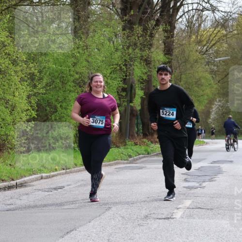 12.04.2026 - 45. Internationalen Wilhelmsburger Insellauf Yannick Fuchs http://msf.ph/oto/9500256 12.04.2026 13:17:07 Laufen 3075, 5224, 684, 3409 meine-sportfotos.de