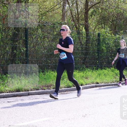 12.04.2026 - 45. Internationalen Wilhelmsburger Insellauf Yannick Fuchs http://msf.ph/oto/9500261 12.04.2026 11:10:33 Laufen 2234, 4668 meine-sportfotos.de