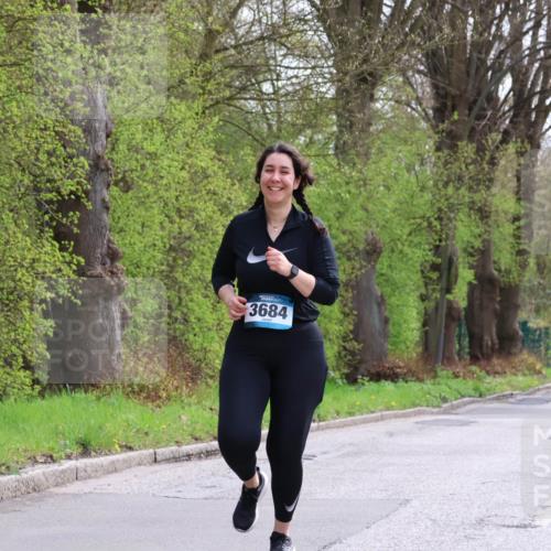 12.04.2026 - 45. Internationalen Wilhelmsburger Insellauf Yannick Fuchs http://msf.ph/oto/9500309 12.04.2026 13:17:15 Laufen 3684, 9409 meine-sportfotos.de