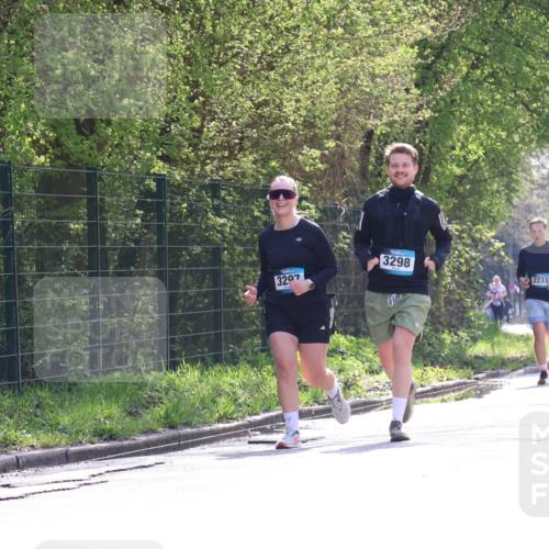 12.04.2026 - 45. Internationalen Wilhelmsburger Insellauf Yannick Fuchs http://msf.ph/oto/9500336 12.04.2026 11:10:55 Laufen 3207, 3298, 2237, 4519, 2352 meine-sportfotos.de