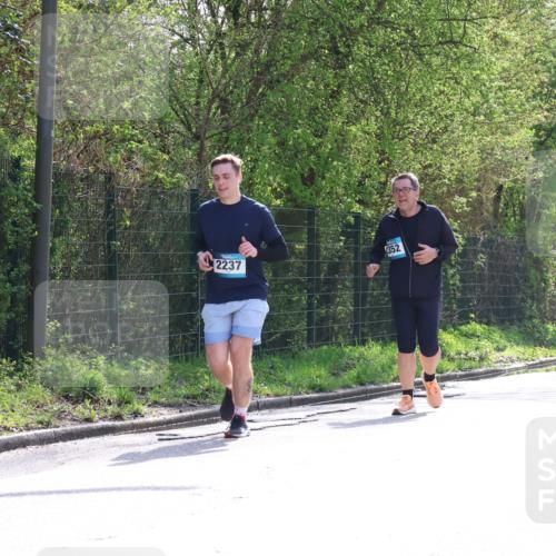 12.04.2026 - 45. Internationalen Wilhelmsburger Insellauf Yannick Fuchs http://msf.ph/oto/9500390 12.04.2026 11:11:04 Laufen 352, 2237, 4519, 3775 meine-sportfotos.de