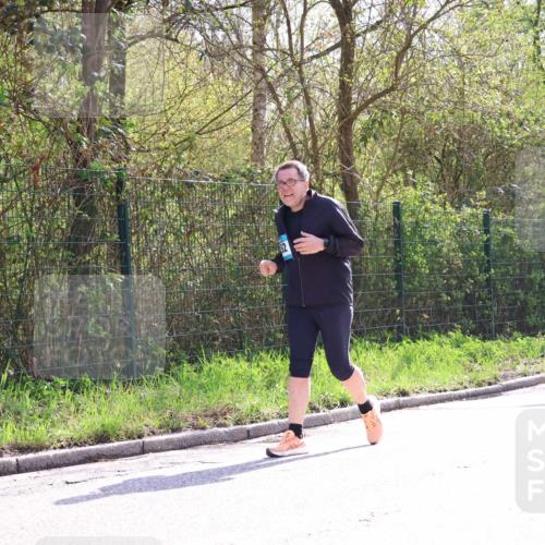 12.04.2026 - 45. Internationalen Wilhelmsburger Insellauf Yannick Fuchs http://msf.ph/oto/9500418 12.04.2026 11:11:09 Laufen  meine-sportfotos.de