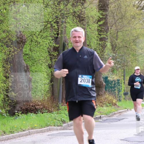 12.04.2026 - 45. Internationalen Wilhelmsburger Insellauf Yannick Fuchs http://msf.ph/oto/9500460 12.04.2026 13:18:12 Laufen 2038 meine-sportfotos.de