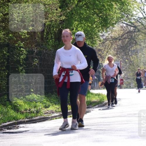 12.04.2026 - 45. Internationalen Wilhelmsburger Insellauf Yannick Fuchs http://msf.ph/oto/9500501 12.04.2026 11:11:24 Laufen 09, 07 meine-sportfotos.de