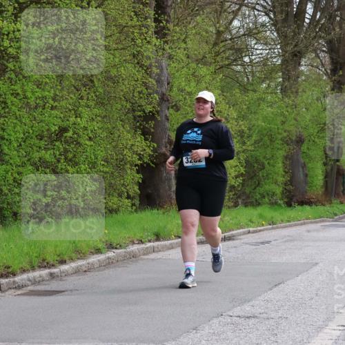 12.04.2026 - 45. Internationalen Wilhelmsburger Insellauf Yannick Fuchs http://msf.ph/oto/9500557 12.04.2026 13:18:25 Laufen 3262 meine-sportfotos.de