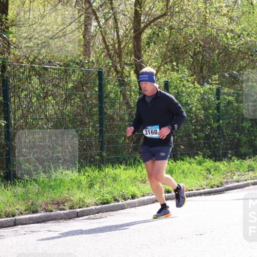 12.04.2026 - 45. Internationalen Wilhelmsburger Insellauf Yannick Fuchs http://msf.ph/oto/9500575 12.04.2026 11:11:39 Laufen 3168 meine-sportfotos.de
