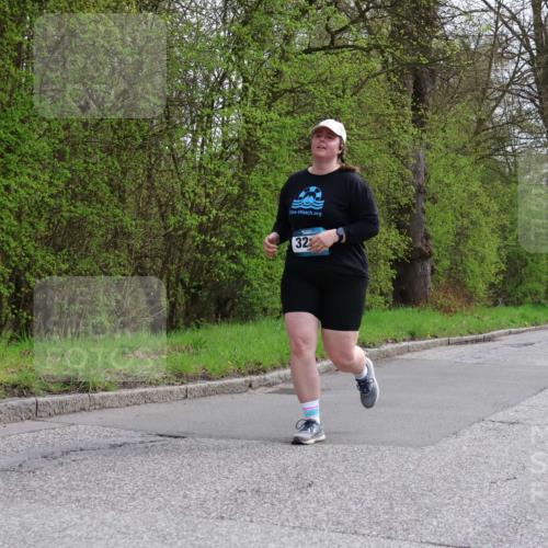 12.04.2026 - 45. Internationalen Wilhelmsburger Insellauf Yannick Fuchs http://msf.ph/oto/9500576 12.04.2026 13:18:27 Laufen 32 meine-sportfotos.de