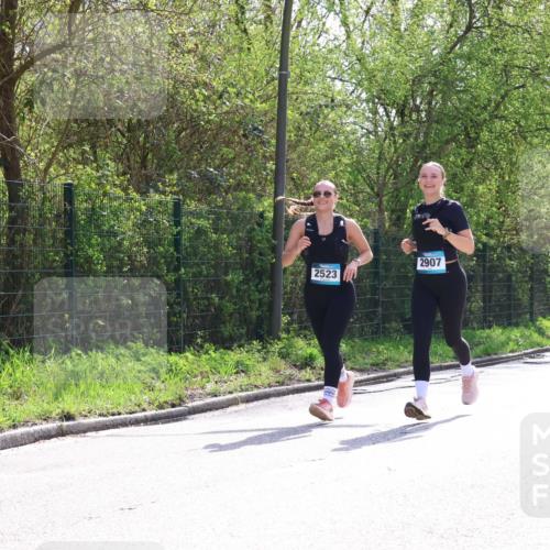 12.04.2026 - 45. Internationalen Wilhelmsburger Insellauf Yannick Fuchs http://msf.ph/oto/9500616 12.04.2026 11:11:54 Laufen 2523, 2907 meine-sportfotos.de