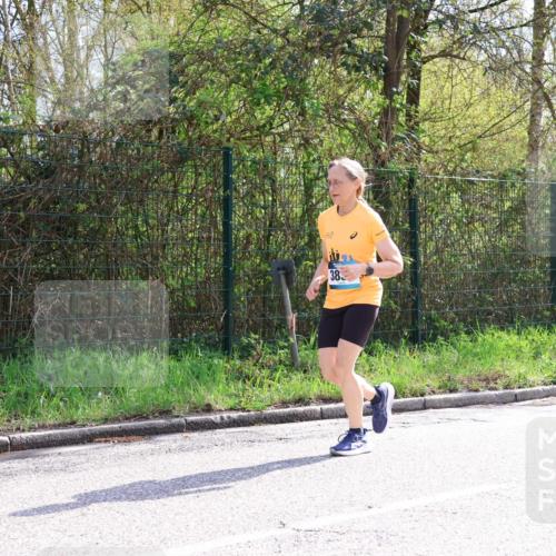 12.04.2026 - 45. Internationalen Wilhelmsburger Insellauf Yannick Fuchs http://msf.ph/oto/9500671 12.04.2026 11:12:09 Laufen 38 meine-sportfotos.de