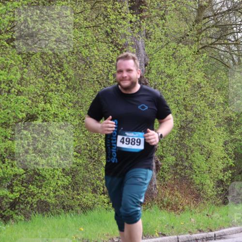 12.04.2026 - 45. Internationalen Wilhelmsburger Insellauf Yannick Fuchs http://msf.ph/oto/9500745 12.04.2026 13:19:24 Laufen 4989 meine-sportfotos.de