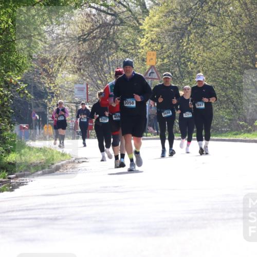 12.04.2026 - 45. Internationalen Wilhelmsburger Insellauf Yannick Fuchs http://msf.ph/oto/9500760 12.04.2026 11:12:30 Laufen 2140, 458, 5931, 2297, 3058, 9, 2697, 2698, 3253 meine-sportfotos.de