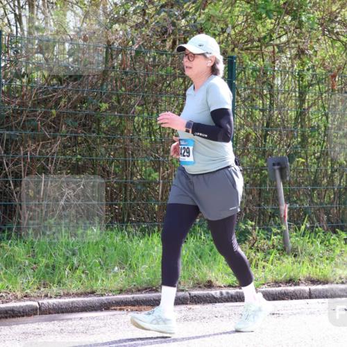 12.04.2026 - 45. Internationalen Wilhelmsburger Insellauf Yannick Fuchs http://msf.ph/oto/9500787 12.04.2026 11:12:34 Laufen 429 meine-sportfotos.de