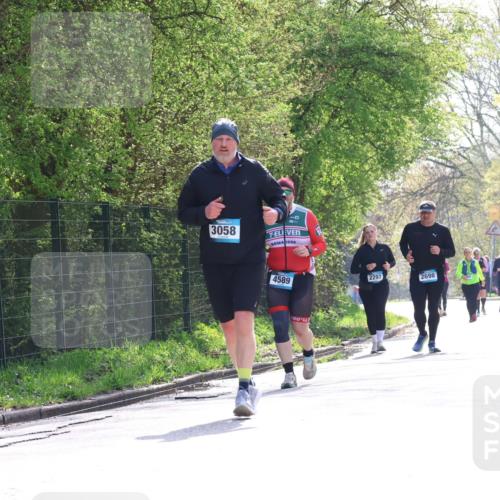 12.04.2026 - 45. Internationalen Wilhelmsburger Insellauf Yannick Fuchs http://msf.ph/oto/9500812 12.04.2026 11:12:40 Laufen 3058, 7, 1000, 4589, 2297, 2698, 2697, 3253 meine-sportfotos.de