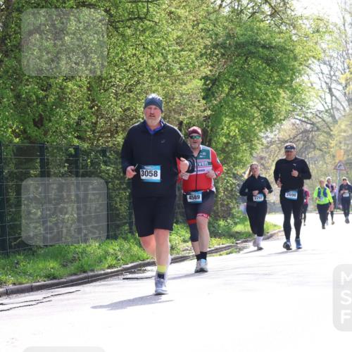 12.04.2026 - 45. Internationalen Wilhelmsburger Insellauf Yannick Fuchs http://msf.ph/oto/9500813 12.04.2026 11:12:41 Laufen 3058, 1000, 4589, 2297, 2698, 2697, 3253 meine-sportfotos.de