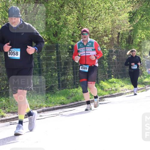 12.04.2026 - 45. Internationalen Wilhelmsburger Insellauf Yannick Fuchs http://msf.ph/oto/9500824 12.04.2026 11:12:43 Laufen 3058, 7, 1000, 4589, 2297, 2698 meine-sportfotos.de