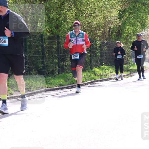 12.04.2026 - 45. Internationalen Wilhelmsburger Insellauf Yannick Fuchs http://msf.ph/oto/9500828 12.04.2026 11:12:43 Laufen 3058, 4589, 2297, 3253, 2698 meine-sportfotos.de