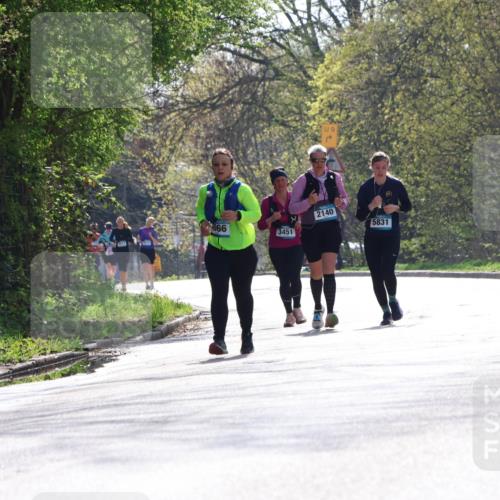 12.04.2026 - 45. Internationalen Wilhelmsburger Insellauf Yannick Fuchs http://msf.ph/oto/9500893 12.04.2026 11:12:51 Laufen 9, 2140, 066, 3451, 5831 meine-sportfotos.de