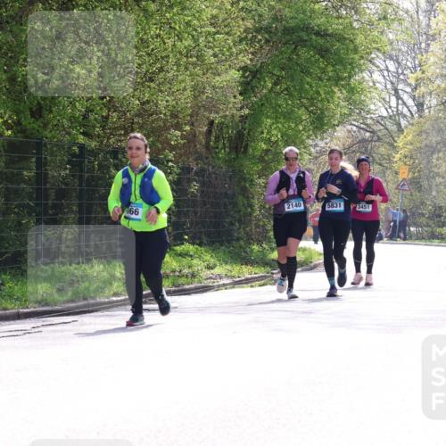 12.04.2026 - 45. Internationalen Wilhelmsburger Insellauf Yannick Fuchs http://msf.ph/oto/9500942 12.04.2026 11:12:58 Laufen 2140, 5831, 3451, 066 meine-sportfotos.de