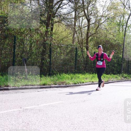 12.04.2026 - 45. Internationalen Wilhelmsburger Insellauf Yannick Fuchs http://msf.ph/oto/9501017 12.04.2026 11:13:07 Laufen 5831, 3451 meine-sportfotos.de