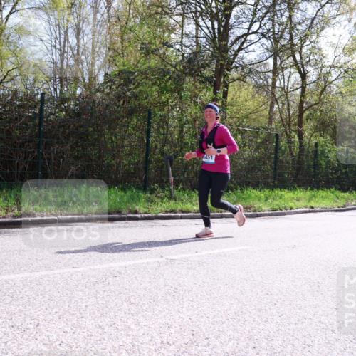 12.04.2026 - 45. Internationalen Wilhelmsburger Insellauf Yannick Fuchs http://msf.ph/oto/9501031 12.04.2026 11:13:08 Laufen 451 meine-sportfotos.de