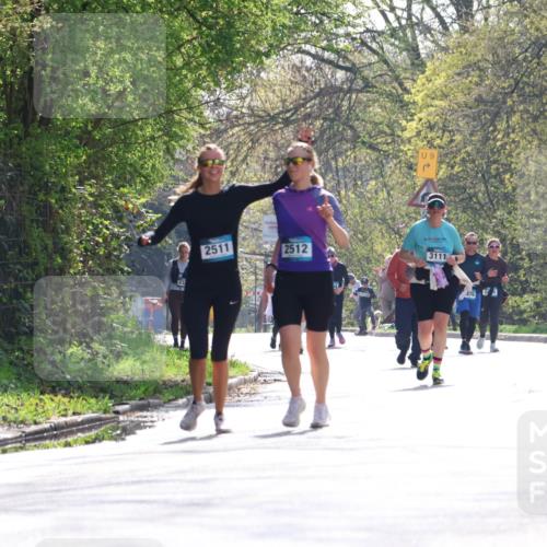 12.04.2026 - 45. Internationalen Wilhelmsburger Insellauf Yannick Fuchs http://msf.ph/oto/9501051 12.04.2026 11:13:20 Laufen 2511, 2512, 3111, 476 meine-sportfotos.de