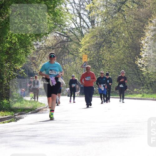 12.04.2026 - 45. Internationalen Wilhelmsburger Insellauf Yannick Fuchs http://msf.ph/oto/9501112 12.04.2026 11:13:28 Laufen 234, 3111, 2230 meine-sportfotos.de