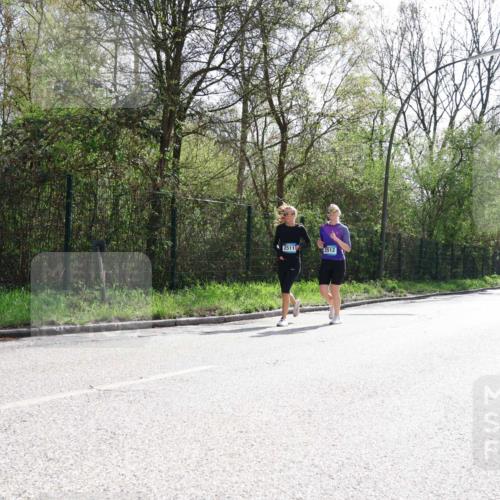 12.04.2026 - 45. Internationalen Wilhelmsburger Insellauf Yannick Fuchs http://msf.ph/oto/9501118 12.04.2026 11:13:30 Laufen 2511, 2512 meine-sportfotos.de