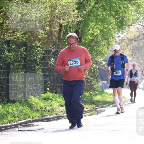 12.04.2026 - 45. Internationalen Wilhelmsburger Insellauf Yannick Fuchs http://msf.ph/oto/9501167 12.04.2026 11:13:42 Laufen 2230, 4784, 234, 245, 2476 meine-sportfotos.de