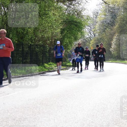 12.04.2026 - 45. Internationalen Wilhelmsburger Insellauf Yannick Fuchs http://msf.ph/oto/9501181 12.04.2026 11:13:46 Laufen 223, 4784, 2498, 2476 meine-sportfotos.de