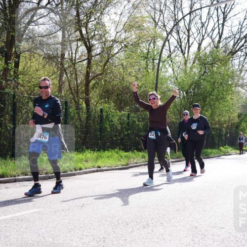 12.04.2026 - 45. Internationalen Wilhelmsburger Insellauf Yannick Fuchs http://msf.ph/oto/9501215 12.04.2026 11:13:55 Laufen 476, 24, 227 meine-sportfotos.de