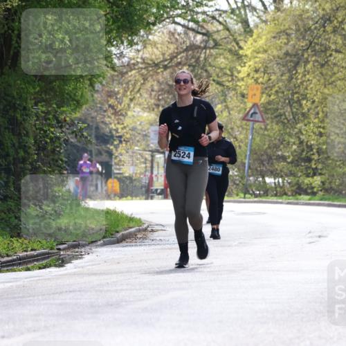 12.04.2026 - 45. Internationalen Wilhelmsburger Insellauf Yannick Fuchs http://msf.ph/oto/9501252 12.04.2026 11:15:04 Laufen 2524, 2480 meine-sportfotos.de