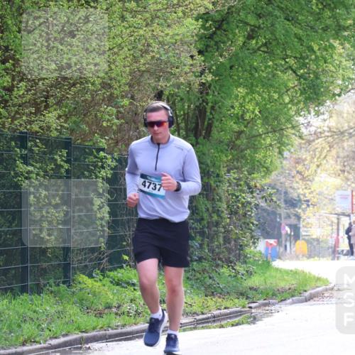 12.04.2026 - 45. Internationalen Wilhelmsburger Insellauf Yannick Fuchs http://msf.ph/oto/9501289 12.04.2026 11:15:20 Laufen 4737 meine-sportfotos.de