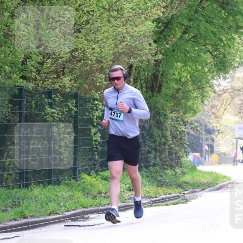 12.04.2026 - 45. Internationalen Wilhelmsburger Insellauf Yannick Fuchs http://msf.ph/oto/9501290 12.04.2026 11:15:21 Laufen 4737 meine-sportfotos.de