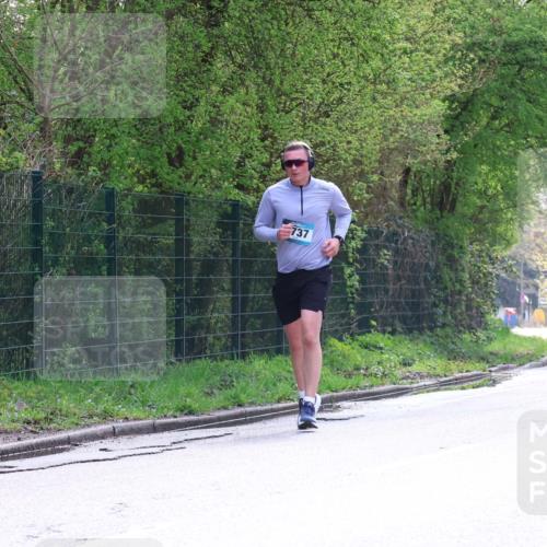 12.04.2026 - 45. Internationalen Wilhelmsburger Insellauf Yannick Fuchs http://msf.ph/oto/9501297 12.04.2026 11:15:22 Laufen 737 meine-sportfotos.de