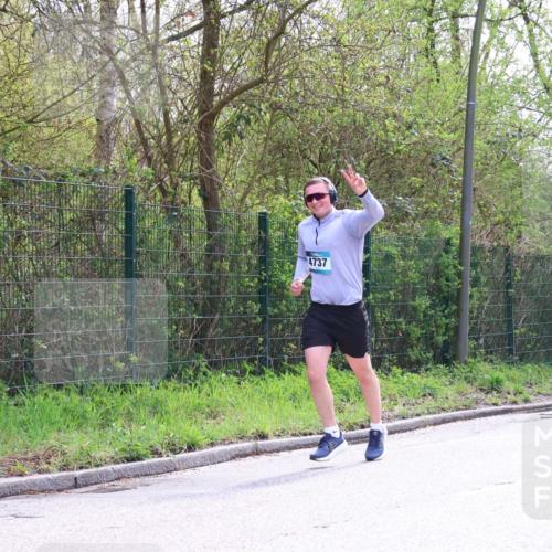 12.04.2026 - 45. Internationalen Wilhelmsburger Insellauf Yannick Fuchs http://msf.ph/oto/9501306 12.04.2026 11:15:25 Laufen 4737 meine-sportfotos.de