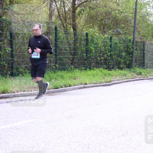 12.04.2026 - 45. Internationalen Wilhelmsburger Insellauf Yannick Fuchs http://msf.ph/oto/9501366 12.04.2026 11:17:24 Laufen 5948 meine-sportfotos.de