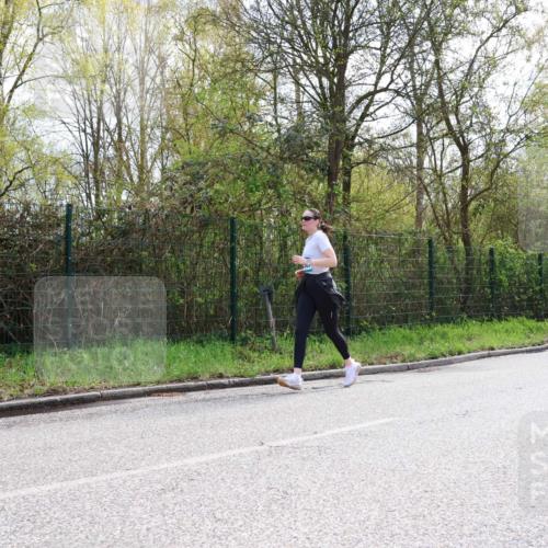 12.04.2026 - 45. Internationalen Wilhelmsburger Insellauf Yannick Fuchs http://msf.ph/oto/9501410 12.04.2026 11:17:50 Laufen  meine-sportfotos.de